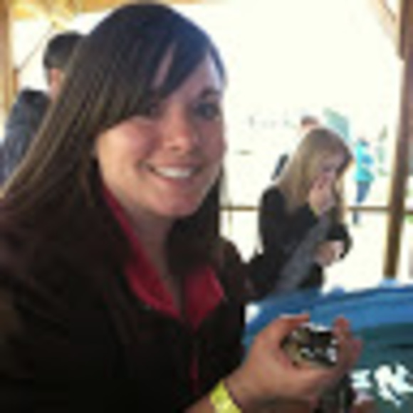 Meet your Posher, Sarah - Picture 1 of 1